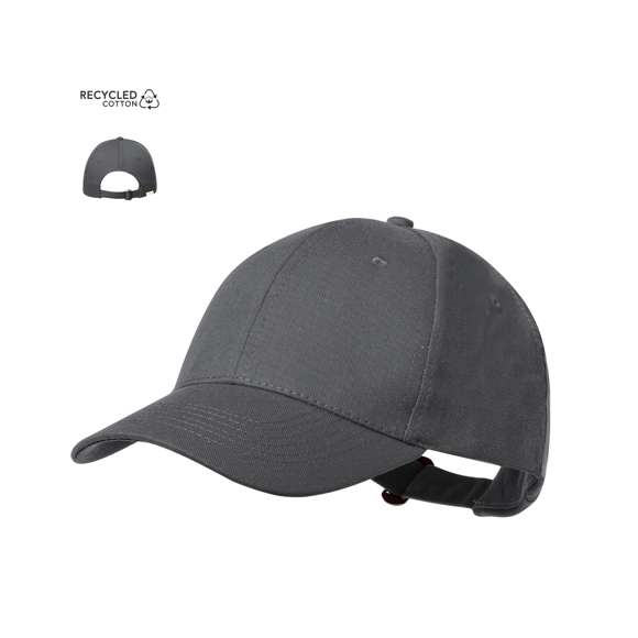 Gorra de 6 paneles en 100% algodón reciclado de suave acabado. Con cierre ajustable de hebilla y orificios de ventilación bordados. Disponible en variada gama de colores, con logotipo en etiqueta.