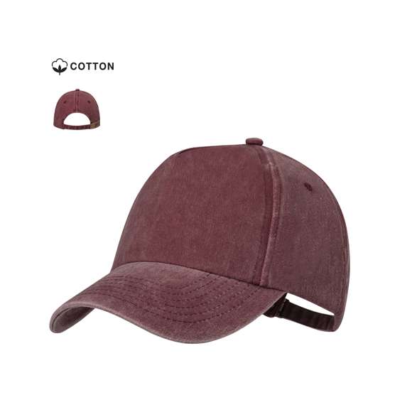 Gorra de 5 paneles de acabado efecto lavado. Fabricada en suave algodón 100%, con orificios de ventilación bordados. Con cierre trasero ajustable de hebilla metálica y disponible en variada gama de colores naturales.