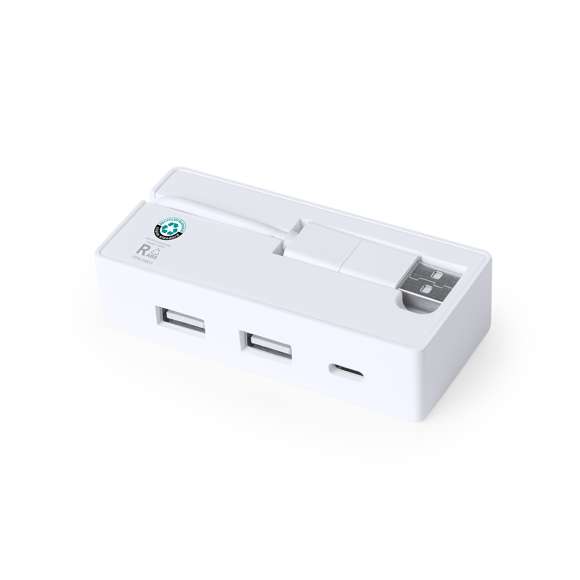 Puerto USB 2.0 fabricado en resistente RABS de acabado en color blanco. Incluye puerto Tipo C y 2 puertos USB, con entrada dual USB/Tipo C. De diseño compacto y con ranura en la parte posterior del dispositivo para almacenar el cable. Presentado en caja individual de diseño kraft.El RABS es un plástico altamente reciclable de gran resistencia y con multitud de aplicaciones que lo convierten en una solución eco-friendly. Con certificación RCS, que garantiza el origen reciclado del mismo.