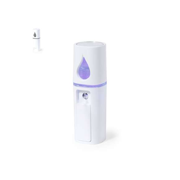 Fantástico vaporizador de bolsillo. Refrescante e hidratante pulverizador eléctrico crea una ligera bruma para rociar sobre la piel deslizando la tapadera protectora. Contenedor de 15 ml recargable con tapón de rosca, indicador de nivel y elegante luz morada. Con espejo en la tapadera. Funciona con batería de 250 mAh, cable incluido. Presentado en una caja individual.