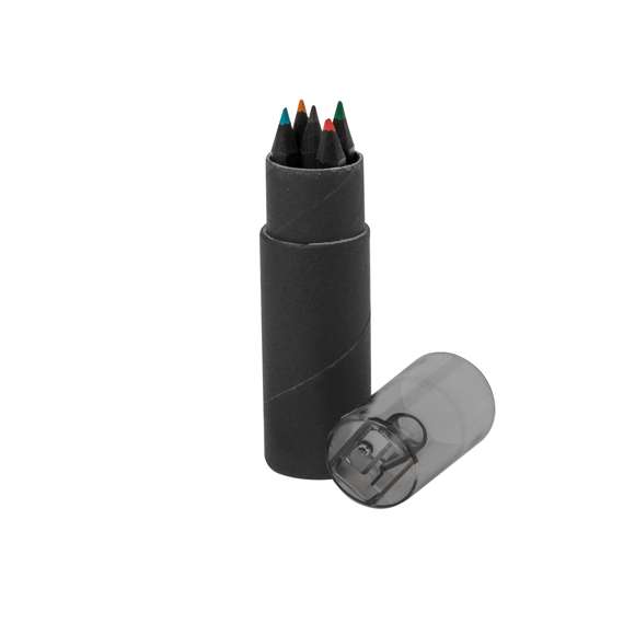 Set de 6 lápices de madera acabada en color negro, con cuerpo hexagonal y minas en varios colores. Presentados en estuche cilíndrico de cartón reciclado negro, con capucha transparente a juego y sacapuntas integrado.