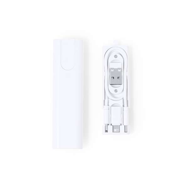 Completo set de cables cargadores fabricados en resistente ABS. Presentados en un compacto estuche fabricado en resistente ABS de color blanco, con soporte para smartphone integrado. Incluye cable cargador y sincronizador, apto para transferencia de datos y múltiples conexiones: Micro USB, Tipo C y Lightning; eyector de SIM incluido. 5V DC 3A. Presentado en caja de diseño kraft.