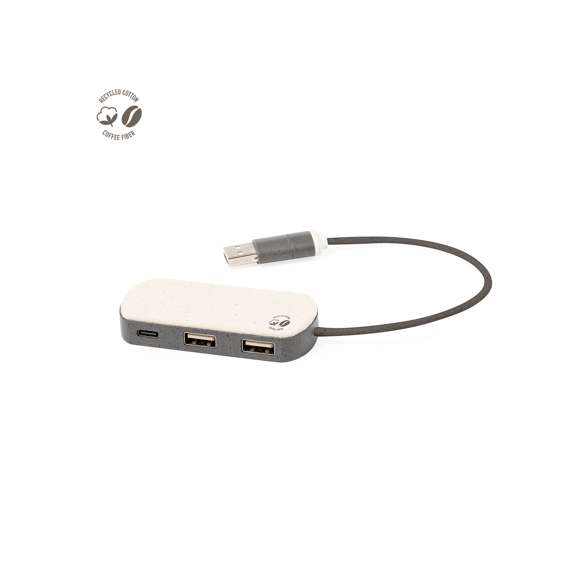 Puerto USB 2.0 fabricado en fibra de café. Con conexión dual USB/Tipo C y 3 puertos: uno con conexión Tipo C y 2 puertos USB. Con logotipo fibra de café y una amplia superficie de marcaje. Presentado en caja individual de diseño kraft.La fibra de café es una solución circular que se obtiene de la utilización de los residuos producidos en la obtención del café. Una alternativa sostenible que favorece la reducción del uso de plásticos, ahorrando energía en su proceso de fabricación y contribuyendo al cuidado del medio ambiente.