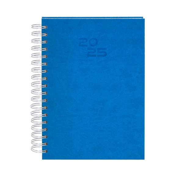 Agenda de anillas tamaño B5, acabada en resistente y suave PU. Con cubiertas rígidas. Incluye caja kraft de presentación.Diseño página día y páginas con esquina troquelada para marcar el día. En 2 idiomas: castellano e inglés.