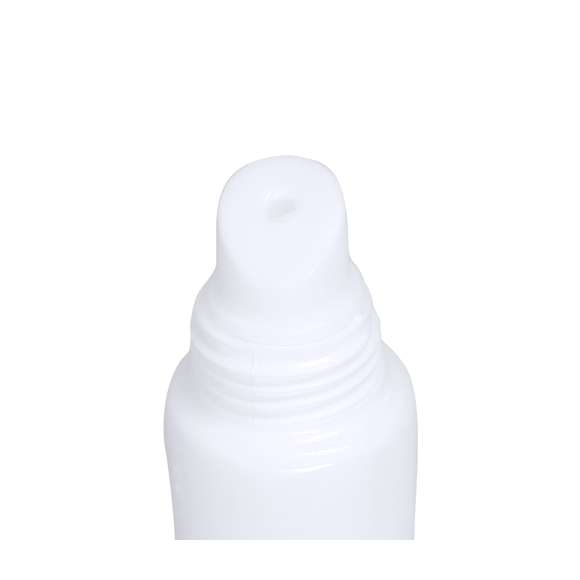 Barra de bálsamo labial en formato crema. Cómoda aplicación por su extremo en forma de labial, con protección SPF15 y aroma vainilla.