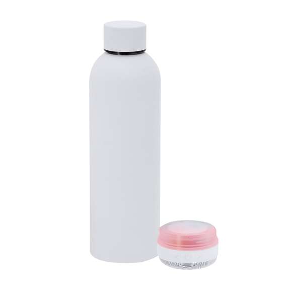 Bidón térmico con Altavoz Bluetooth 5.3 de 3W integrado. Con 540 ml de capacidad y fabricado en acero inoxidable de doble pared, asegurando una durabilidad máxima y un excelente mantenimiento de la temperatura de las bebidas, ya sean frías o calientes. Con tapadera con sistema de cierre de rosca y libre de BPA. Es ideal para tener en tu escritorio, mesa o en cualquier superficie donde disfrutar tranquilamente de tu bebida favorita. Cuenta con base antideslizante, a juego, que proporciona una mayor estabilidad. El altavoz Bluetooth integrado en la base del bidón es fácilmente extraíble gracias a su sistema de rosca, e incluye iluminación inteligente LED RGB, que se sincroniza al ritmo de la música, creando una experiencia visual y auditiva única. Además, la función manos libres permite atender llamadas sin necesidad de dejar lo que se está haciendo.