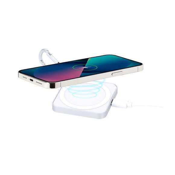 Cargador inalámbrico 15W fabricado en aluminio. Diseñado para la carga de smartphone, auriculares y smartwatch. Con fijación magnética. Incluye mosquetón metálico de transporte. Conexión tipo C.