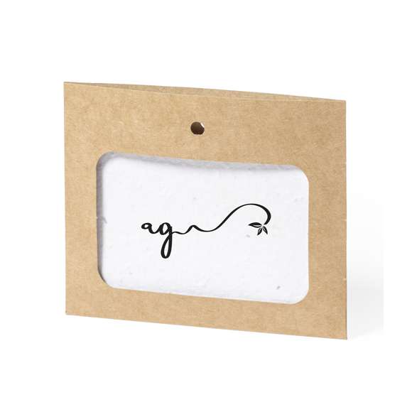 Identificador en cartón reciclado. Incluye tarjeta con semillas de flores silvestres, convirtiéndolo así en papel plantable al final de su vida útil. Flores silvestres en colores surtidos, con instrucciones de plantado en el interior y distintivo Made in Europe.