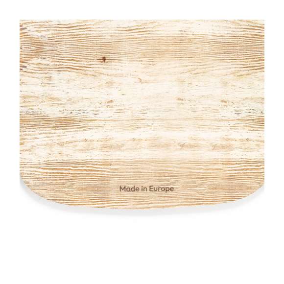 Tabla rectangular de corte y presentación con troquelado de árbol de navidad. Fabricada en madera natural y de original acabado bicolor. Amplia superficie de marcaje y distintivo Made In Europe.
