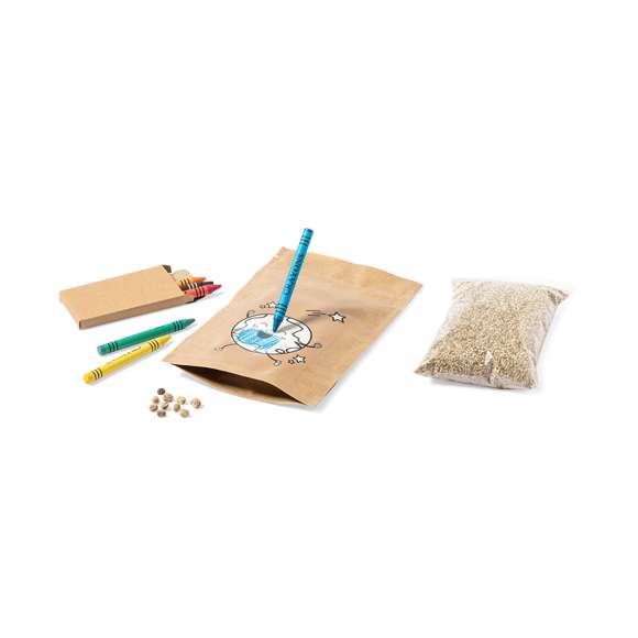 Maceta de línea nature con semillas de capuchina. Presentada en sobre de papel reciclado de diseño, con caja interior de 6 ceras para colorear en estuche de cartón reciclado. Un gadget ecológico que combina el cuidado del medio ambiente con la diversión de colorear.