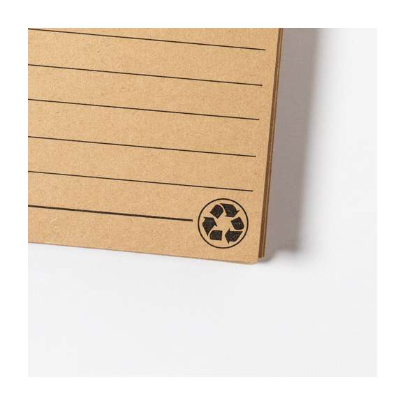 Libreta de anillas de línea nature y diseño navideño, con tapas rígidas de cartón reciclado. Incluye 80 hojas con disposición a una raya y diseño eco.