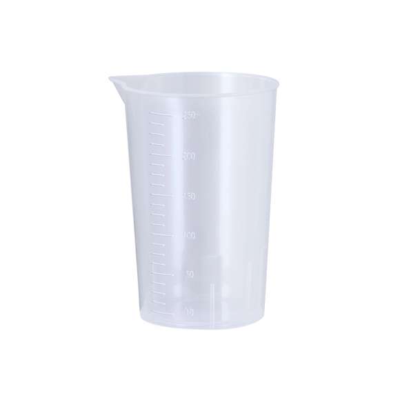 Vaso medidor de 250 ml fabricado en resistente PP transparente. Con medidor lateral en tramos de 10 ml y vertedor en el borde para evitar derrames.