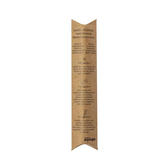 Set de bombón con semillas presentado en recipiente de plástico con tapón de corcho. Este kit de huerto contiene semillas de albahaca, hinojo, perejil y orégano. Presentado y protegido dentro de un sobre de cartón reciclado con instrucciones de plantado.