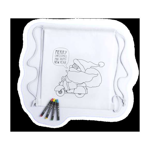 Mochila navideña infantil de non-woven en color blanco especialmente diseñada para colorear con ceras. Incluye 4 ceras en variados colores. Con cuerdas autocierre a juego y refuerzos en las esquinas. Disponible en diseños Merry Xmas y Papá Noel.