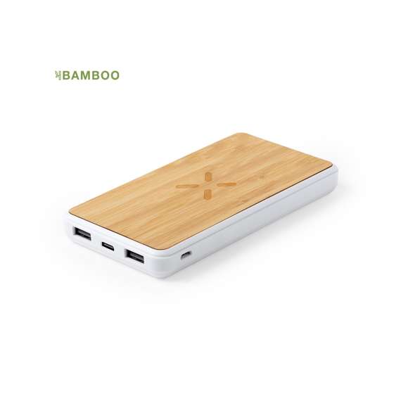 Batería auxiliar externa de línea nature, con cargador inalámbrico integrado y carcasa en madera de bambú. 8.000 mAh de capacidad de carga e indicador de estado de carga. Salida doble USB y entradas Tipo C y micro USB -cable incluido-. Con amplia superficie de marcaje y presentada en atractiva caja de diseño. Las capacidades mostradas en todas nuestras baterías auxiliares externas son reales, incorporando todas ellas baterías de grado A y no recicladas, con una vida útil de al menos 500 ciclos de carga y según normativa CE. Además, están fabricadas conforme a los estándares RoHS y en cumplimiento con los siguientes requisitos de seguridad: Sistema de protección contra sobrecarga del power bank. Sistema de protección contra descarga completa que proporciona una mayor durabilidad del power bank. Sistema de bloqueo para evitar cortocircuitos. Sistema de transferencia de carga constante, acorde con la capacidad del dispositivo de destino.