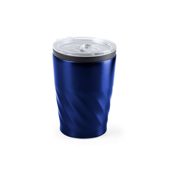 Vaso fabricado en acero inox de 350ml de capacidad. Cuerpo con diseño biselado, con anilla de color negro. Con original tapón dosificador transparente y abrefácil. Es ideal para tener en tu escritorio, mesa o en cualquier superficie donde disfrutar tranquilamente de tu bebida favorita.