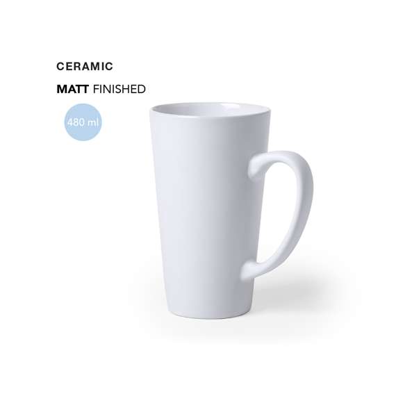 Taza de cerámica de 480ml de capacidad de acabado mate, con diseño alargado y asa maxi. Presentada en caja individual.Disponible manual de instrucciones en español e inglés.