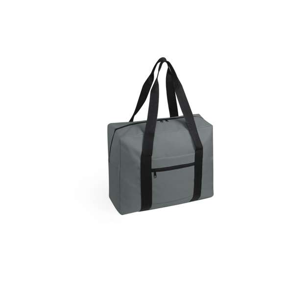 Bolso multiusos en resistente poliéster 600D y desenfadado diseño bicolor. Compartimento principal con cierre de cremallera y doble tirador, con accesorio de ajuste en trolley, resistentes asas de nylon y bolsillo lateral de cremallera.