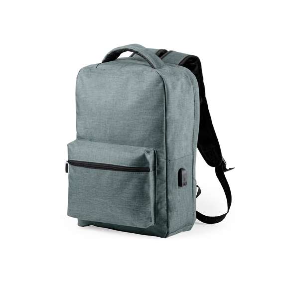 Mochila antirrobo en resistente material poliéster 300D. Con bolsillo antirrobo en la espalda para guardar objetos de valor. Compartimento interior con salida USB para conexión de powerbank -no incluido-. Incluye cable micro USB para total comodidad en la carga de cualquier dispositivo móvil. Bolsillo en lateral con protección RFID y compartimentos interiores acolchados para tablets de hasta 10 pulgadas y portátiles de hasta 15 pulgadas. Cinta para fijación al trolley y disponible en amplia gama de colores, con multitud de bolsillos interiores y exteriores. Cintas de hombros y espalda ajustables con acolchado.
