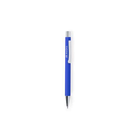 Original bolígrafo de mecanismo pulsador en elegante diseño bicolor. Con cuerpo de aluminio en tacto goma de acabado mate. Especialmente diseñado para marcaje en láser y mostrar el logotipo en tono plateado. Clip, parte superior y punta en plateado. Disponible en variada gama de colores, con cartucho jumbo y tinta azul.