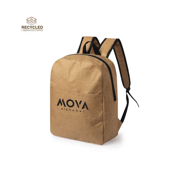 Innovadora mochila en papel laminado ultra resistente de 130 g/m2, resistente a las salpicaduras de agua. Con cierre de cremallera, bolsillo en frontal y bolsillo lateral de gran capacidad. Asa de transporte y accesorios en color negro, con cintas de hombros acolchadas y ajustables.