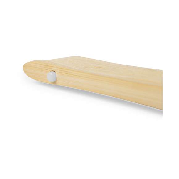 Abanico de línea nature con tela en resistente poliéster 190T. Varillas fabricadas en flexible bambú. Disponible en variada gama de colores.