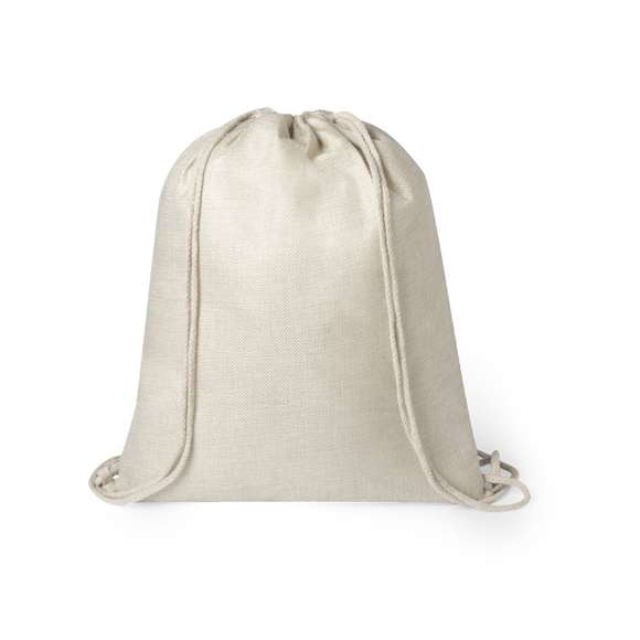 Mochila de cuerdas de inspiración nature, en resistente poliéster de suave tacto, especialmente elaborado para impresión en sublimación. Con cuerdas autocierre en color natural y esquinas reforzadas.