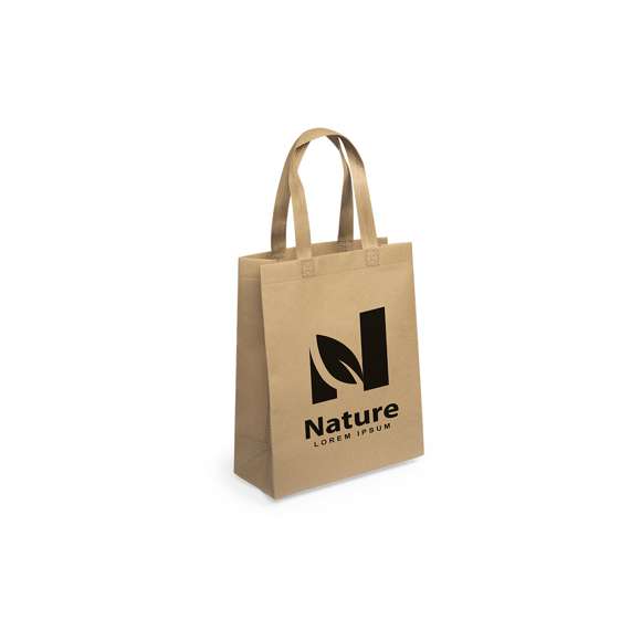  	Bolsa reutilizable de inspiración nature en non-woven grueso de 90g/m2. Tamaño 25x31+11 cm, de acabado cosido y con asas cortas reforzadas de 27 cm. Resistencia de hasta 7 kg de peso.