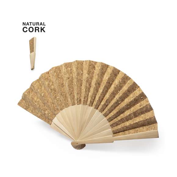 Abanico de línea nature, con varillas de madera y tela en corcho natural. Presentado en caja individual de diseño eco.