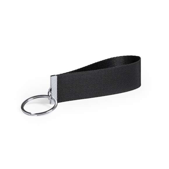 Llavero en resistente poliéster con detalles en metal. Disponible en variada gama de colores.