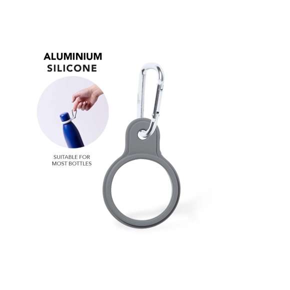 Original colgador para transportar el bidón. Fabricado en resistente silicona, con mosquetón de transporte de aluminio. Disponible en variada gama de colores, con lado liso para impresión. Disponible manual de instrucciones en español e inglés.