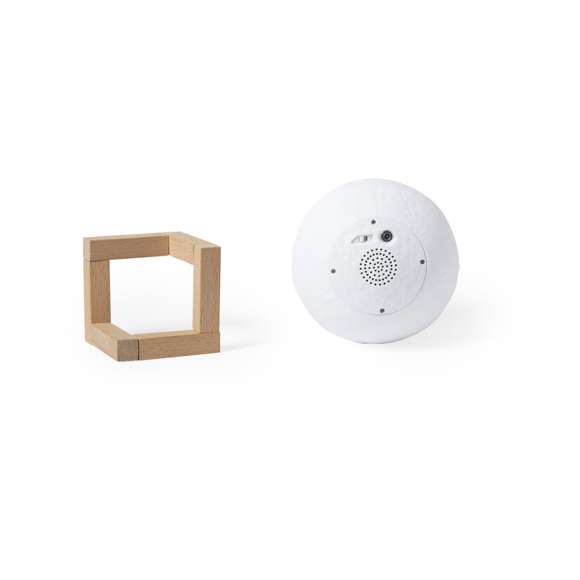  	Compacto altavoz lámpara en original diseño relax, con base de madera. Conexión Bluetooth® 5.0, con 3W de potencia y 2 relajantes posiciones de luz, con intensidad ajustable. Compatible con iOS y Android, incluye cable de carga USB y viene presentado en atractiva caja de diseño.
