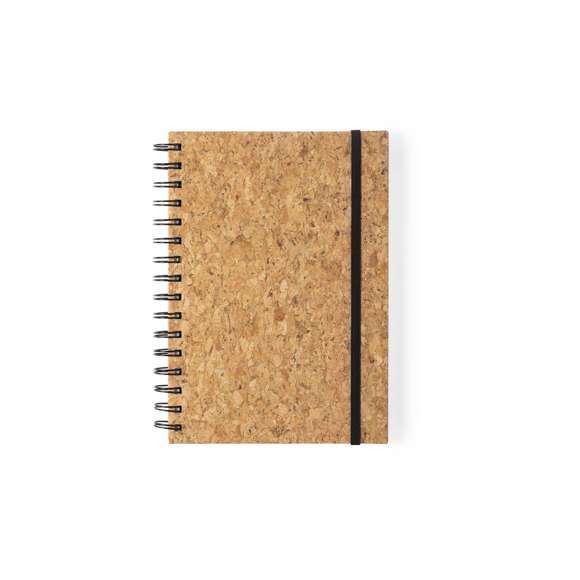 Libreta de anillas en línea nature. Con tapas rígidas en corcho natural y elástico de cierre en color negro. De 100 hojas con diseño eco y disposición a una raya.