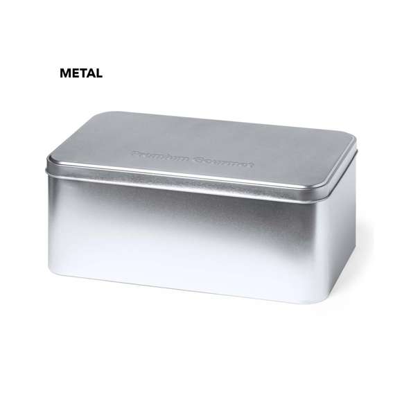 Caja de presentación formato rectangular, fabricada en resistente metal de acabado plateado y con tapa a juego.