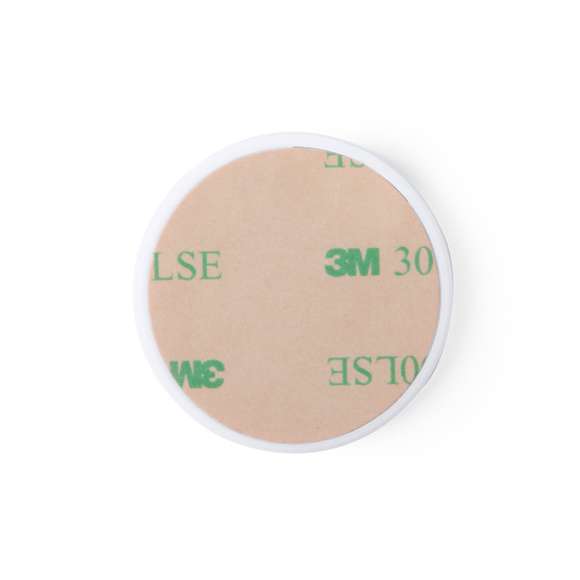 Soporte antibacteriano para smartphone. Diseño plegable en elegante acabado de color blanco, especialmente diseñado para marcaje en tampografía. Con adhesivo 3M, de fijación extra fuerte y libre de residuos al despegarlo del dispositivo.Los productos con tratamientos antibacterianos son capaces de reducir drásticamente las cargas bacterianas presentes en las superficies de los materiales, gracias a la incorporación de agentes microbianos permanentes estáticos, con alta efectividad para inhibir y prevenir la contaminación bacteriana.Artículo de acuerdo al estándar ISO 22196, que determina la actividad antibacteriana en materiales plásticos y superficies no porosas, lo que permite conocer la efectividad de inhibición microbiana que tienen los aditivos sobre los objetos tratados mediante una evaluación cuantitativa.