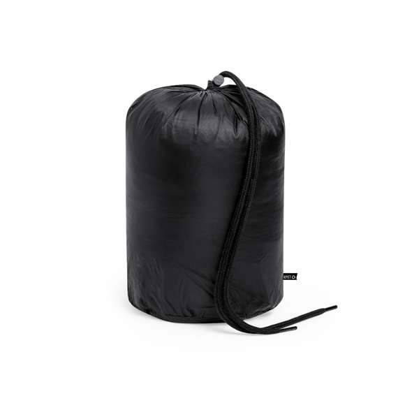 <p>Chaqueta unisex en cálido y suave material 100% poliéster RPET, elaborado a partir de<strong> plástico reciclado</strong> para así fomentar la reutilización de residuos plásticos y contribuir a la sostenibilidad del planeta.  En material extra ligero efecto pluma, resistente al agua y cortavientos, con acolchado interior. Cremallera de cuello con tapeta y cinta en tirador amplios bolsillos laterales con cremallera. Distintivo RPET en etiqueta y disponible en variada gama de colores. Tallas S, M, L, XL, XXL.</p>