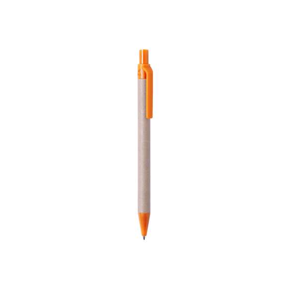 Bolígrafo de línea nature con mecanismo pulsador. Combinación de cuerpo en cartón reciclado de color natural y accesorios en PLA -Ácido PoliLáctico-, que se obtiene a partir de recursos 100% naturales como el almidón de maíz, la yuca o la caña de azúcar, pudiendo convertirse en 100% compostable al final de su ciclo de vida útil.  Disponible en variada gama de colores, con tinta azul. Distintivo PLA en parte superior del bolígrafo.