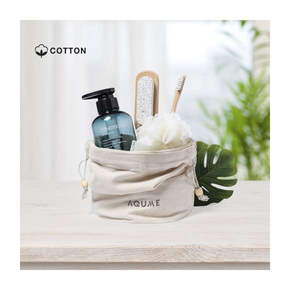 Neceser multiusos de línea nature con original diseño y en material 100% algodón de 230g/m2. Accesorios no incluidos.