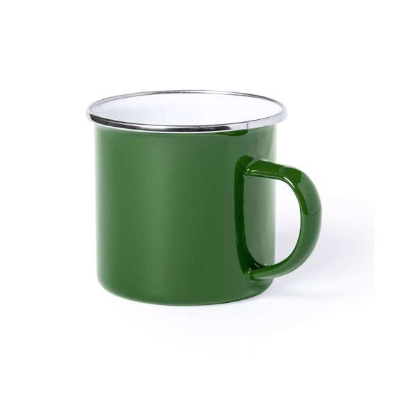 Taza metálica de 380ml de capacidad con diseño vintage y acabado con imperfecciones para mayor sensación retro. Disponible en variada gama de colores, con interior siempre en color blanco y elegante detalle en cromado. Presentada en caja individual.