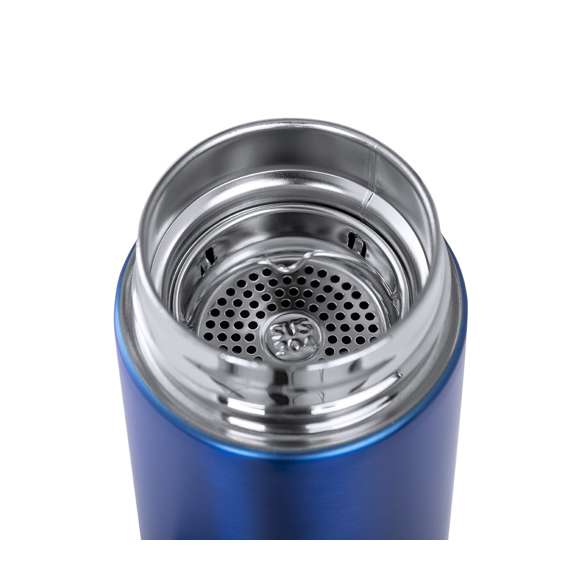 Termo en acero inox de 500ml de capacidad. Con doble pared para mejor y más duradera conservación de la temperatura. Infusor incluido y sistema de apertura fácil a rosca. Disponible en variada gama de colores y presentado en atractiva caja de diseño.