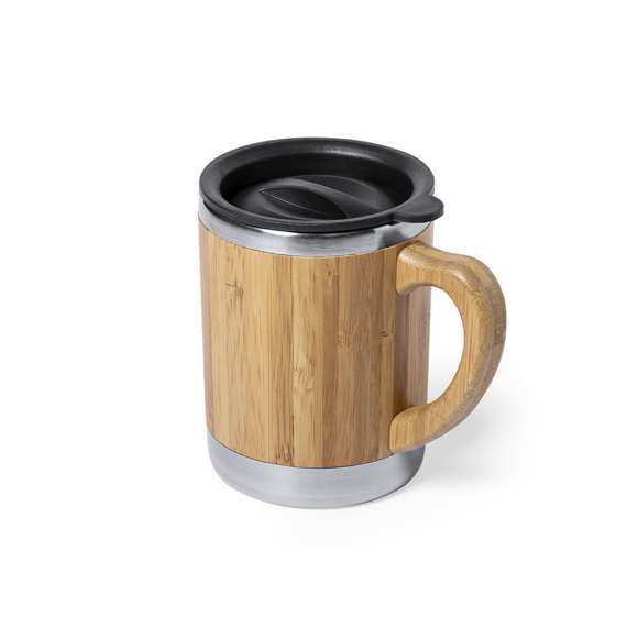 Taza de línea nature y 300ml de capacidad. Cuerpo en combinación bambú y acero inox de doble pared para mejor y más duradera conservación de la temperatura. Con original tapón dosificador. Es ideal para tener en tu escritorio, mesa o en cualquier superficie donde disfrutar tranquilamente de tu bebida favorita.