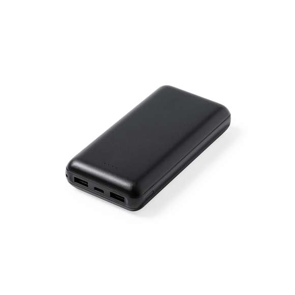 Batería auxiliar externa de gran capacidad de carga -20.000 mAh-. Conexión Tipo-C de entrada/salida de corriente y salida USB doble. Con capacidad de carga simultánea de hasta 3 dispositivos. Ledes indicadores de estado de carga, diseño curvado y amplia superficie de marcaje. Presentada en atractiva caja de diseño. Las capacidades mostradas en todas nuestras baterías auxiliares externas son reales, incorporando todas ellas baterías de grado A y no recicladas, con una vida útil de al menos 500 ciclos de carga y según normativa CE. Además, están fabricadas conforme a los estándares RoHS y en cumplimiento con los siguientes requisitos de seguridad: Sistema de protección contra sobrecarga del power bank. Sistema de protección contra descarga completa que proporciona una mayor durabilidad del power bank. Sistema de bloqueo para evitar cortocircuitos. Sistema de transferencia de carga constante, acorde con la capacidad del dispositivo de destino.