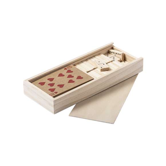 Set de juegos de línea nature. Incluye baraja de naipes francesa en cartón reciclado y dominó en madera. Set presentado en estuche de madera con compartimentos individuales para cada juego y tapa con apertura deslizante.