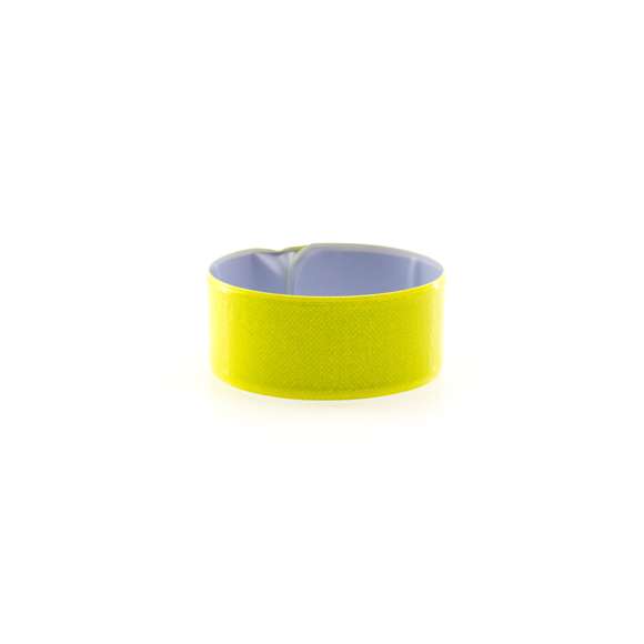 Pulsera reflectante en PVC de variada gama en vivos colores. Con mecanismo de ajuste automático.

No usar como equipo de protección individual