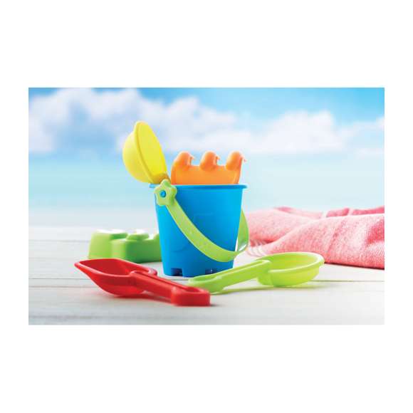 Cubo de playa con 6 juguetes