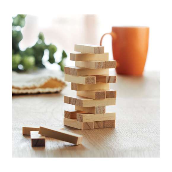 Juego torre de madera