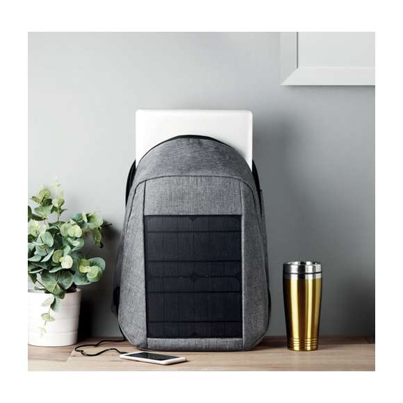 Mochila carga solar