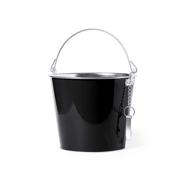 Cubo metálico de 6l de capacidad, con interior galvanizado y exterior disponible en variada gama de colores. Con asa, incluido abridor de aluminio y cadena en color plata.