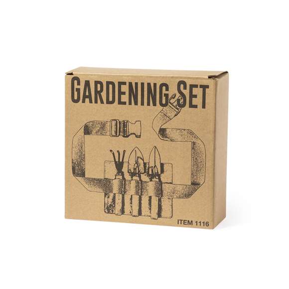 Set de jardinería de 3 accesorios, fabricado en metal con mango de madera. Incluye pala grande, pala pequeña y rastrillo. Con riñonera de transporte en algodón y cierre de click ajustable  presentado en atractiva caja de diseño eco.