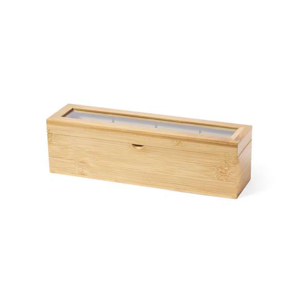 Caja para té de línea nature, fabricada en bambú, con cristal en tapa. Incluye 4 compartimentos para almacenar distintos tipos de té. Presentada en atractiva caja de diseño eco.
